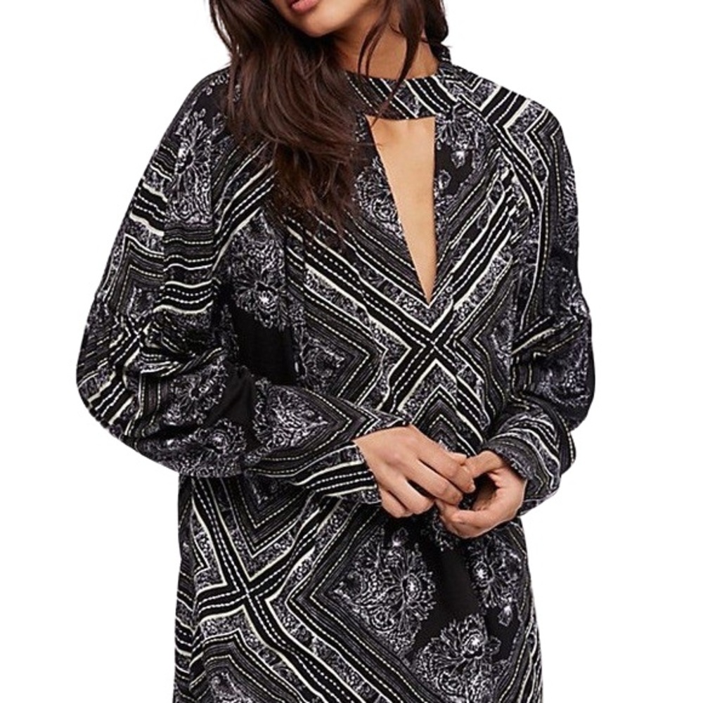 ♦️SOLD♦️Free People Walking On a Dream Tunic - Picture 2 of 9